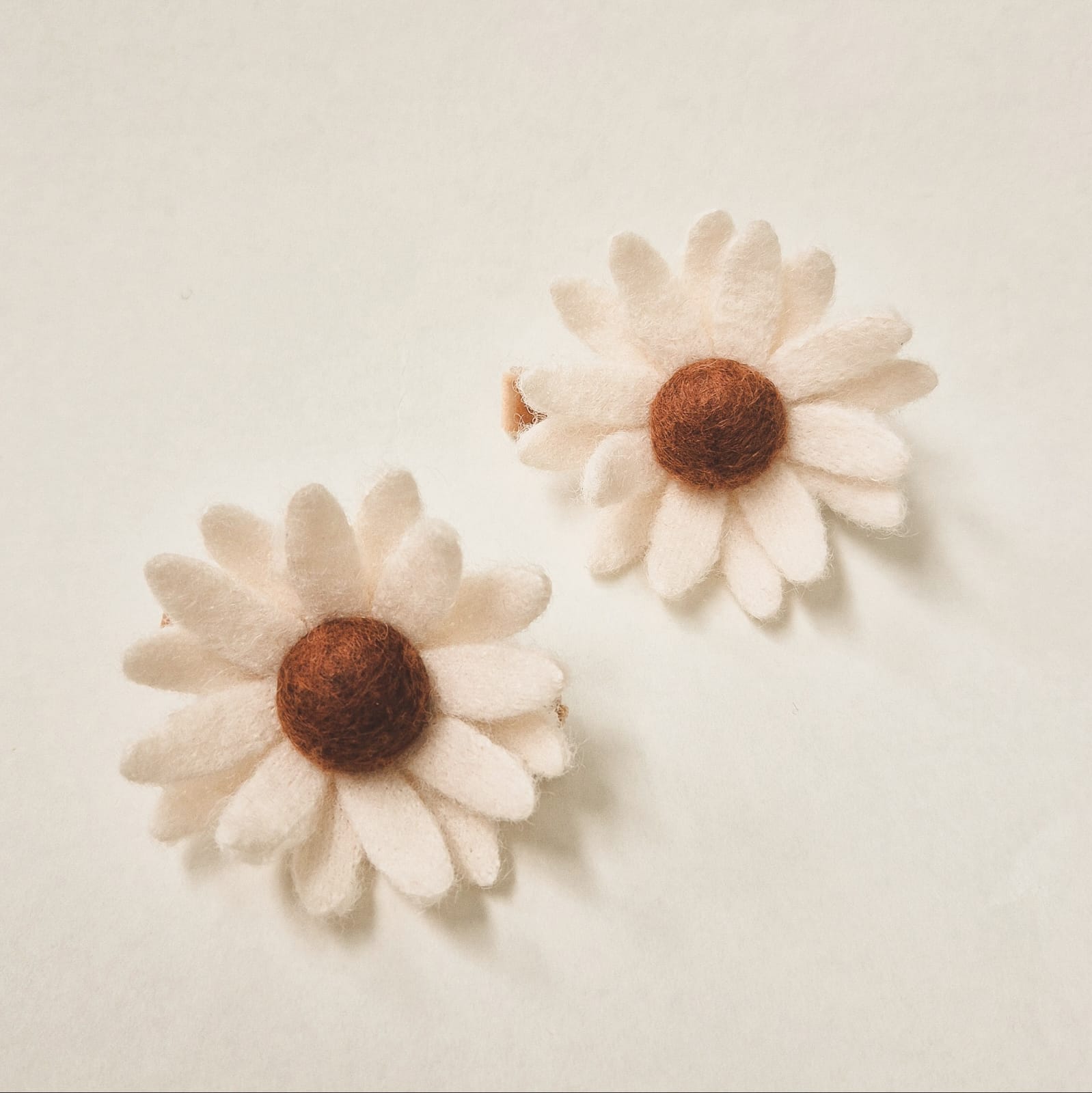 Handcrafted Clip Set - Autumn Daisy