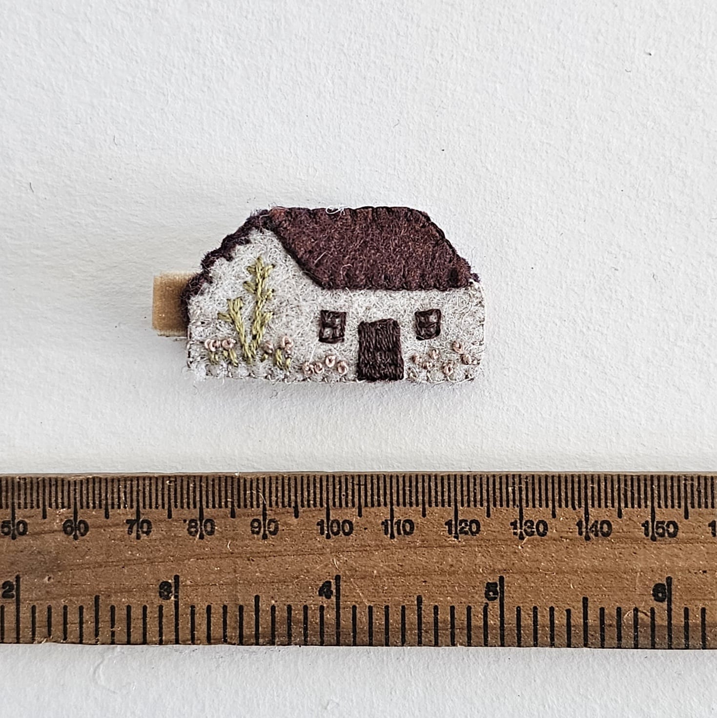 Handcrafted Clip - Little House